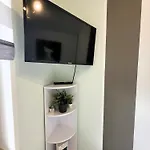 21074 Apartment *